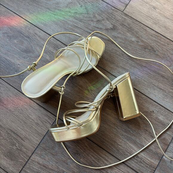 Gold metallic strappy chunky heels lace up size 7 - Picture 1 of 5